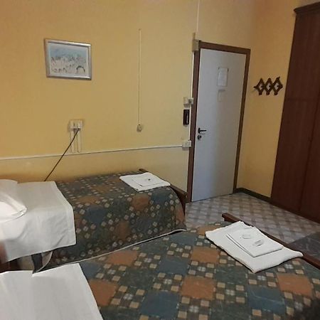 Poggio Mirteto Albergo Da Peppino מראה חיצוני תמונה