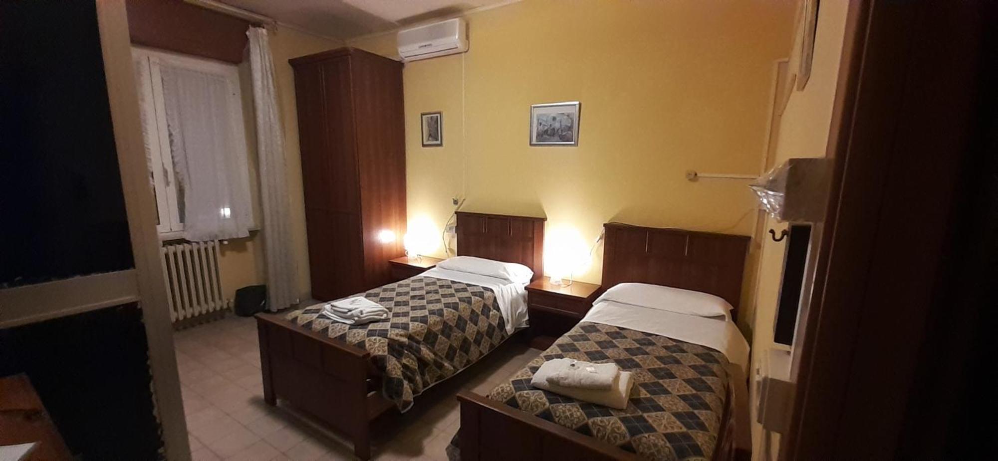 Poggio Mirteto Albergo Da Peppino מראה חיצוני תמונה